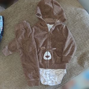BOGO**3pc Carter's 18m Boys Outfit